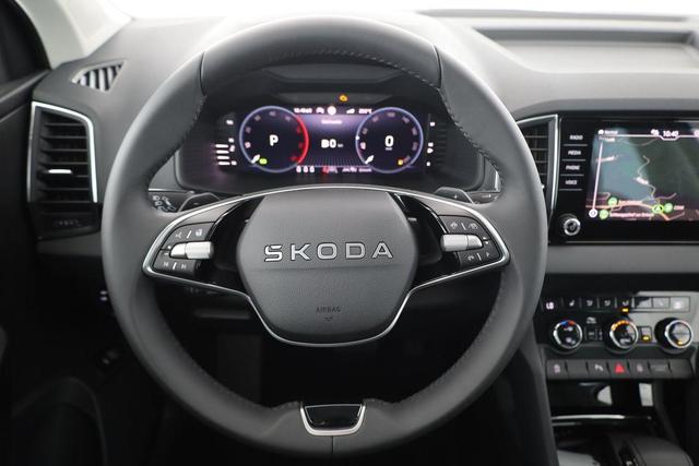 Skoda Karoq Drive 4x4 TDI DSG Selection, AHK, Navi, Kamera, 5-J Garantie 