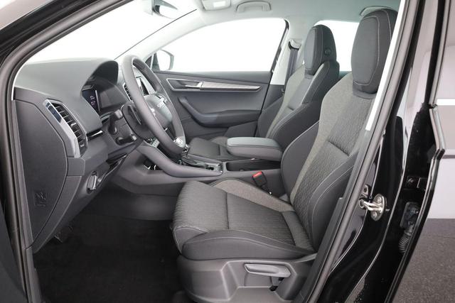 Skoda Karoq Drive 4x4 TDI DSG Selection, AHK, Navi, Kamera, 5-J Garantie 