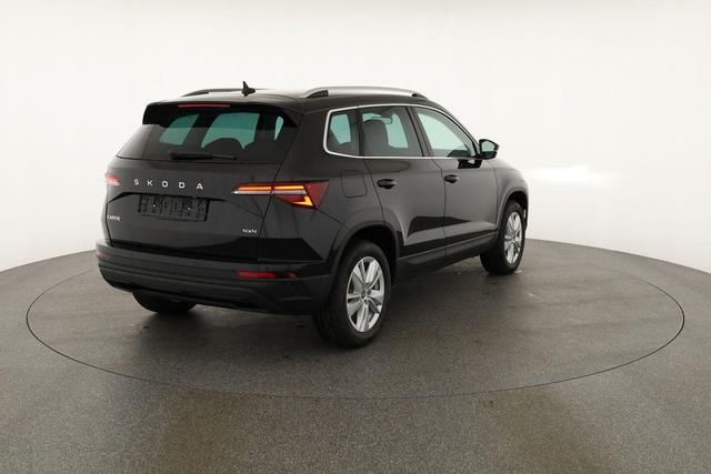 Skoda Karoq Drive 4x4 TDI DSG Selection, AHK, Navi, Kamera, 5-J Garantie 