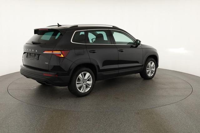 Skoda Karoq Drive 4x4 TDI DSG Selection, AHK, Navi, Kamera, 5-J Garantie 