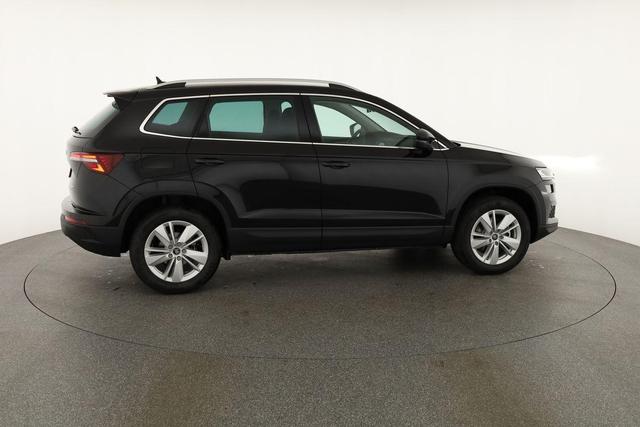 Skoda Karoq Drive 4x4 TDI DSG Selection, AHK, Navi, Kamera, 5-J Garantie 