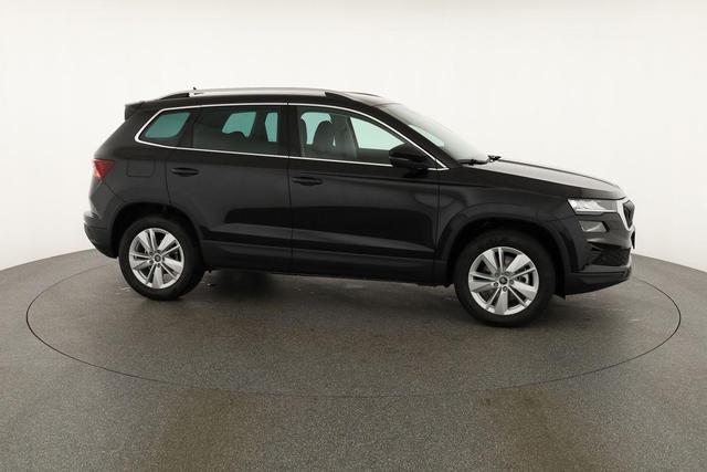 Skoda Karoq Drive 4x4 TDI DSG Selection, AHK, Navi, Kamera, 5-J Garantie 