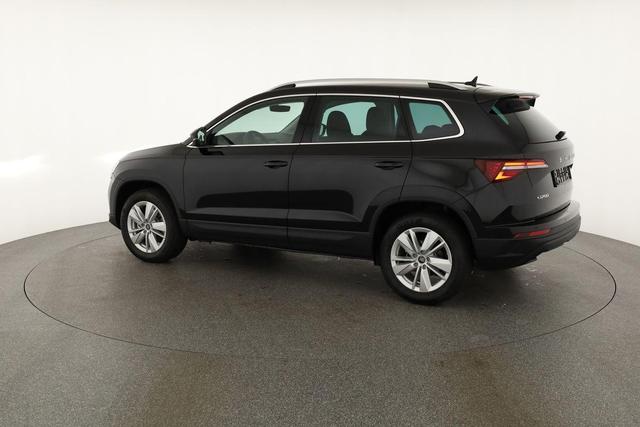 Skoda Karoq Drive 4x4 TDI DSG Selection, AHK, Navi, Kamera, 5-J Garantie 