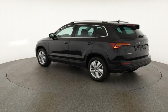 Skoda Karoq Drive 4x4 TDI DSG Selection, AHK, Navi, Kamera, 5-J Garantie 