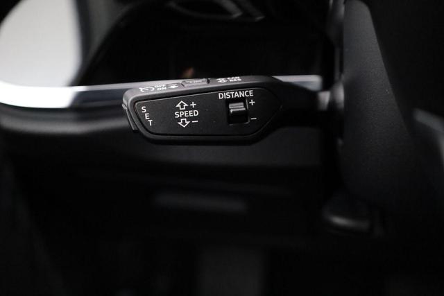 Audi Q3 40 TFSI quattro advanced advanced, AHK, 19-Zoll, Navi, el. Klappe, MMIplus 