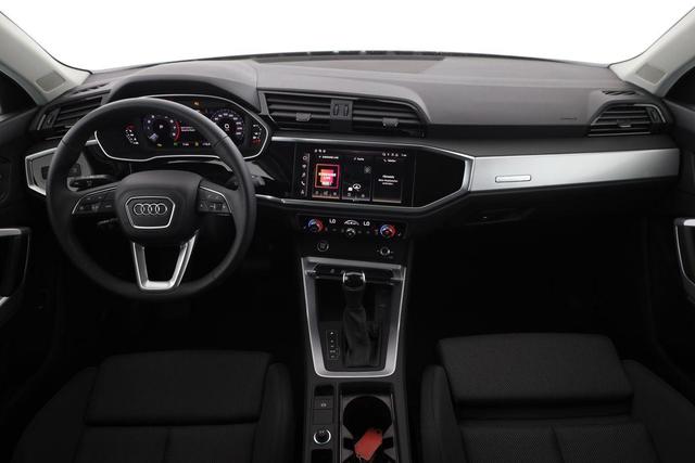 Audi Q3 40 TFSI quattro advanced advanced, AHK, 19-Zoll, Navi, el. Klappe, MMIplus, 4-J Garantie 