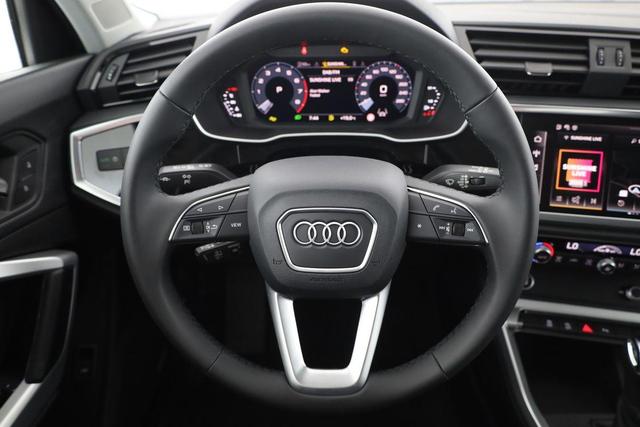Audi Q3 40 TFSI quattro advanced advanced, AHK, 19-Zoll, Navi, el. Klappe, MMIplus, 4-J Garantie 