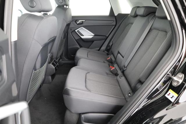 Audi Q3 40 TFSI quattro advanced advanced, AHK, 19-Zoll, Navi, el. Klappe, MMIplus, 4-J Garantie 