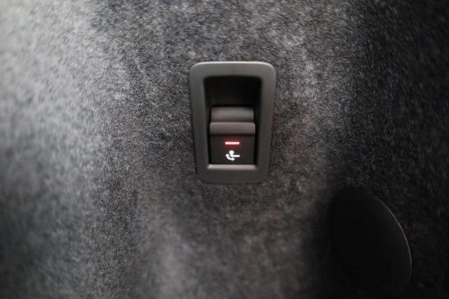 Audi Q3 40 TFSI quattro advanced advanced, AHK, 19-Zoll, Navi, el. Klappe, MMIplus, 4-J Garantie 