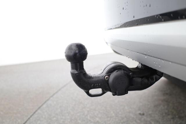 Audi Q3 40 TFSI quattro advanced advanced, AHK, 19-Zoll, Navi, el. Klappe, MMIplus, 4-J Garantie 