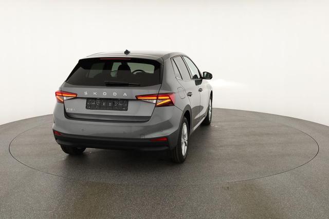 Skoda Fabia Selection 1.0 TSI 130 Jahre, Side, Kamera, 16-Zoll, Winter, 5-J Garantie 