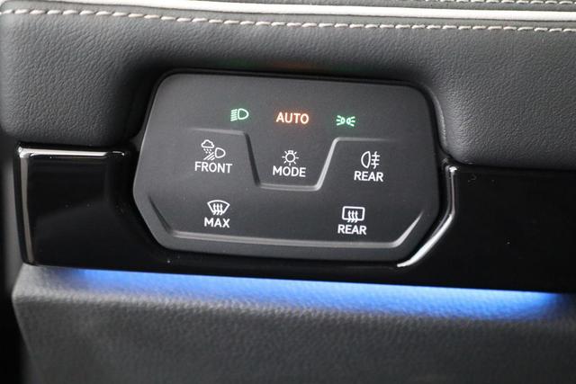 Volkswagen ID.7 Kombi Pro 210 kW Tourer Pro, 20-Zoll, Harman, HuD, IQ.Light, AreaView, easyOpen, NaviPro Max 