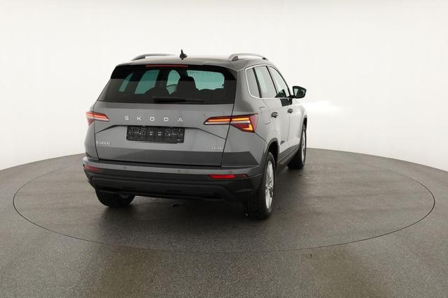 Skoda Karoq Drive 4x4 TDI DSG Selection, AHK, Navi, Kamera, 5-J Garantie 