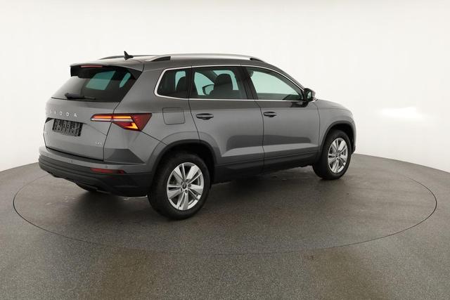 Skoda Karoq Drive 4x4 TDI DSG Selection, AHK, Navi, Kamera, 5-J Garantie 