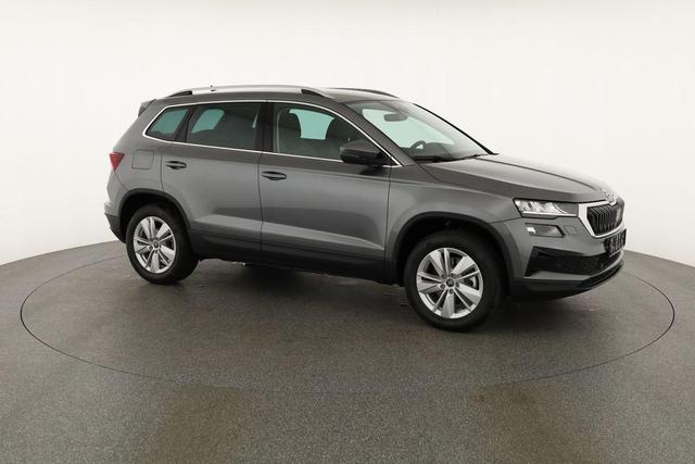 Skoda Karoq Drive 4x4 TDI DSG Selection, AHK, Navi, Kamera, 5-J Garantie 