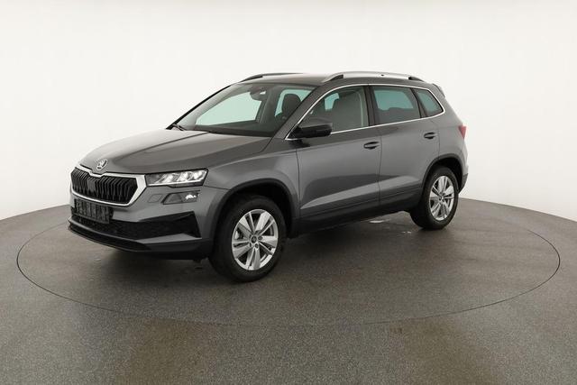 Skoda Karoq Drive 4x4 TDI DSG Selection, AHK, Navi, Kamera, 5-J Garantie 