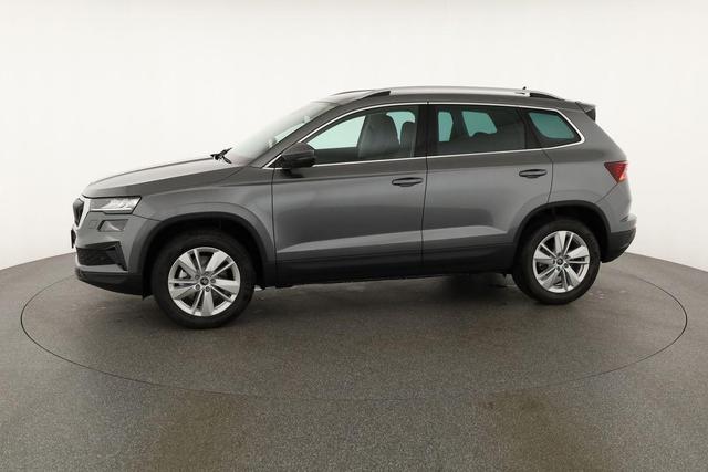 Skoda Karoq Drive 4x4 TDI DSG Selection, AHK, Navi, Kamera, 5-J Garantie 