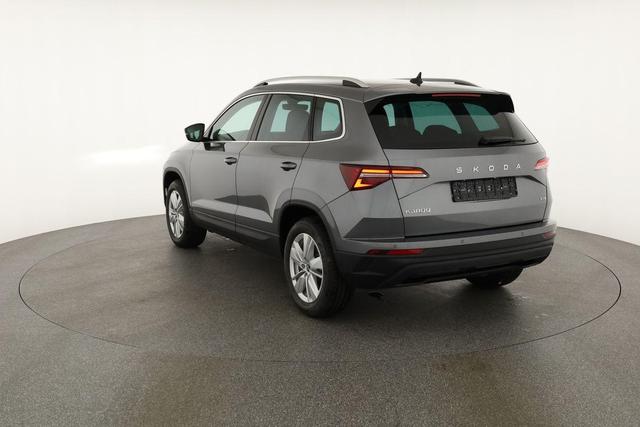 Skoda Karoq Drive 4x4 TDI DSG Selection, AHK, Navi, Kamera, 5-J Garantie 