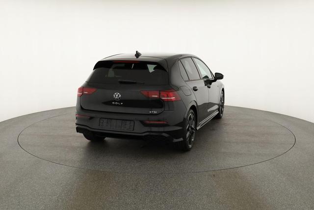 Volkswagen Golf 1.5 eTSI 110 kW R-Line VIII DSG R-LINE, LED- Plus, 18-Zoll, Navi, Winterpaket 