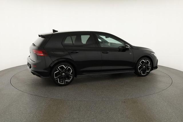 Volkswagen Golf 1.5 eTSI 110 kW R-Line VIII DSG R-LINE, LED- Plus, 18-Zoll, Navi, Winterpaket 
