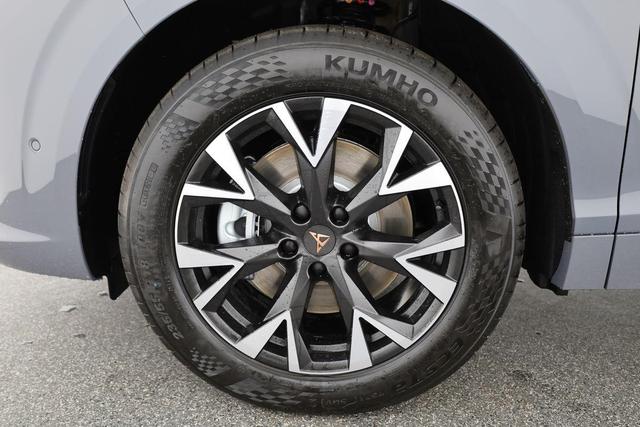 Cupra Terramar 2.0 TSI 150 kW 4Drive DSG 4Drive, Standheizung, AHK, AreaView, sofort 