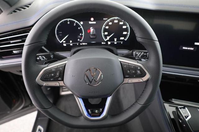 Volkswagen Touareg 3.0 TSI eHybrid 340 kW 4Motion R 4M, Pano, HuD, AHK, IQ.Light, Leder, Luft, 5-J Garantie 