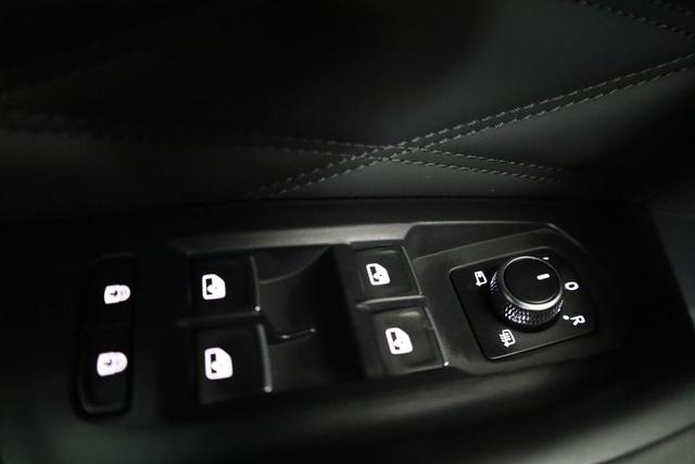 Volkswagen Touareg 3.0 TSI eHybrid 340 kW 4Motion R 4M, 22-Zoll, Area, Pano, HuD, AHK, IQ.Light, Leder, Luft, 5-J Garantie 