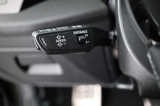 Audi S3 2.0 TFSI quattro Sportback quattro, 19-Zoll, Matrix, Optik schwarz, Kamera, el. Klappe, 4-J Garantie 