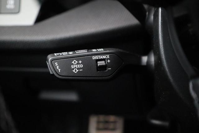 Audi S3 2.0 TFSI quattro Sportback quattro, Pano, 19-Zoll, Matrix, Optik schwarz, Kamera, el. Klappe, 4-J Garantie 