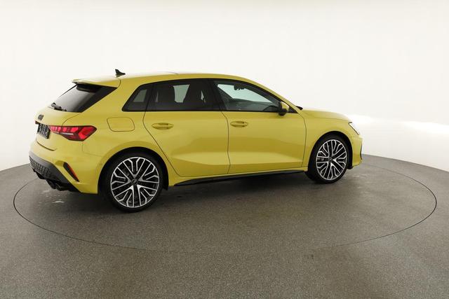 Audi S3 2.0 TFSI quattro Sportback quattro, Pano, 19-Zoll, Matrix, Optik schwarz, Kamera, el. Klappe, 4-J Garantie 