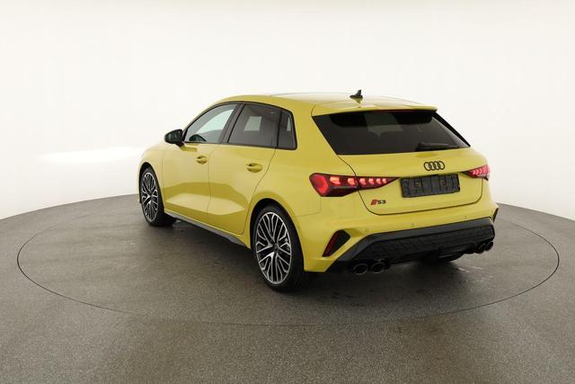 Audi S3 2.0 TFSI quattro Sportback quattro, Pano, 19-Zoll, Matrix, Optik schwarz, Kamera, el. Klappe, 4-J Garantie 