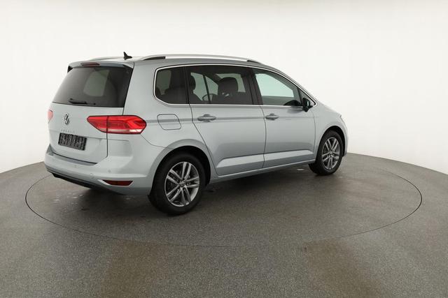 Volkswagen Touran Comfortline BMT/Start-Stopp 1.5 TSI DSG Comfortline, AHK, Navi, easyOpen, LED, Side 