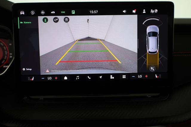 Skoda Octavia Combi RS 2.0 TSI DSG, Sonderlackierung, Pano, AHK, 19 Zoll, Canton, el. Klappe, Navi, Matrix, sofort 