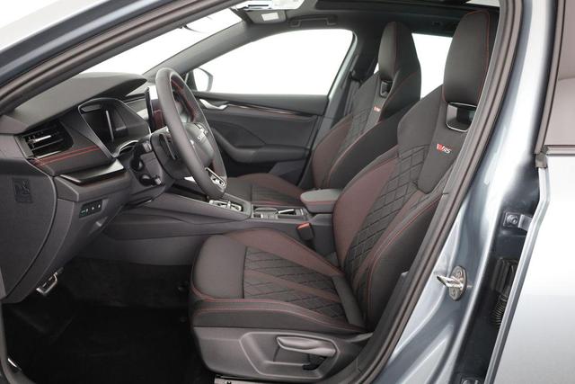 Skoda Octavia Combi RS 2.0 TSI DSG, Sonderlackierung, Pano, AHK, 19 Zoll, Canton, el. Klappe, Navi, Matrix, sofort 