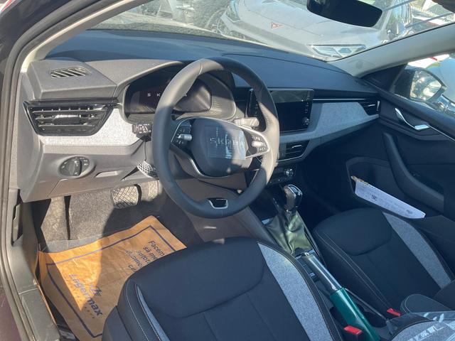Skoda Kamiq - Selection 1.0 TSI DSG Selection, AHK, Matrix, 16-Zoll, Kamera, Winter, 4-J Garantie