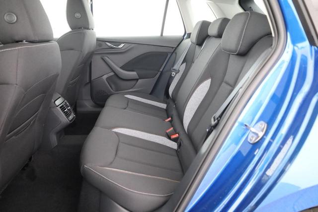 Skoda Kamiq Selection 1.5 TSI Selection, AHK, 16-Zoll, Kamera, Winter, 4-J Garantie 