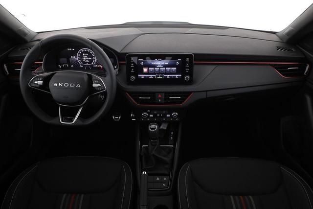 Skoda Kamiq Monte Carlo 1.0 TSI Carlo, Matrix, 18-Zoll, FS-heizbar, Ladeboden 