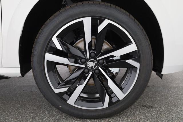 Skoda Kamiq Monte Carlo 1.0 TSI Carlo, Matrix, 18-Zoll, FS-heizbar, Ladeboden 