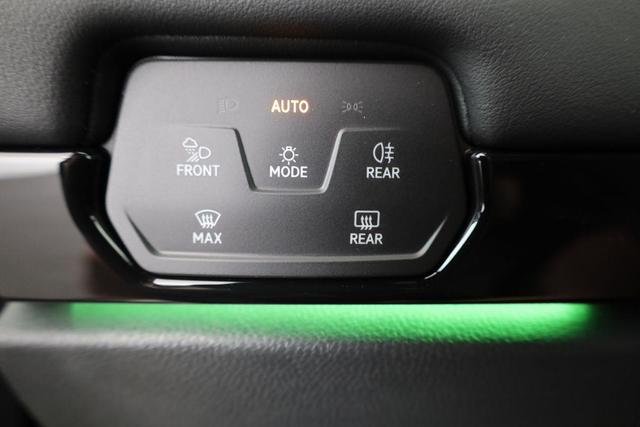 Volkswagen ID.7 Kombi Pro 210 kW Tourer Pro, 20-Zoll, AHK, Harman, HuD, IQ.Light, AreaView, easyOpen, NaviPro Max 