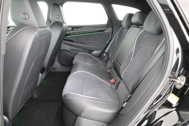 Volkswagen ID.7 Kombi Pro 210 kW Tourer Pro, 20-Zoll, AHK, Harman, HuD, IQ.Light, AreaView, easyOpen, NaviPro Max 