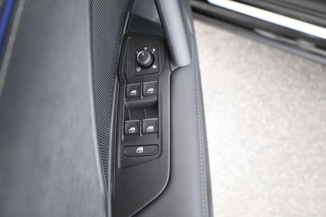 Volkswagen Tayron 2.0 TDI 142 kW 4Motion R-Line DSG 4M Black, 20-Zoll, AHK, Pano, sofort 