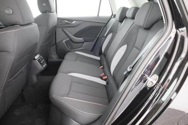 Skoda Kamiq Selection 1.5 TSI Selection, AHK, Kamera, Winter, 4-J Garantie 