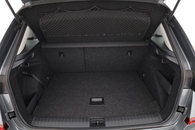 Skoda Kamiq Selection 1.5 TSI Selection, AHK, 16-Zoll, Kamera, Winter, 4-J Garantie 