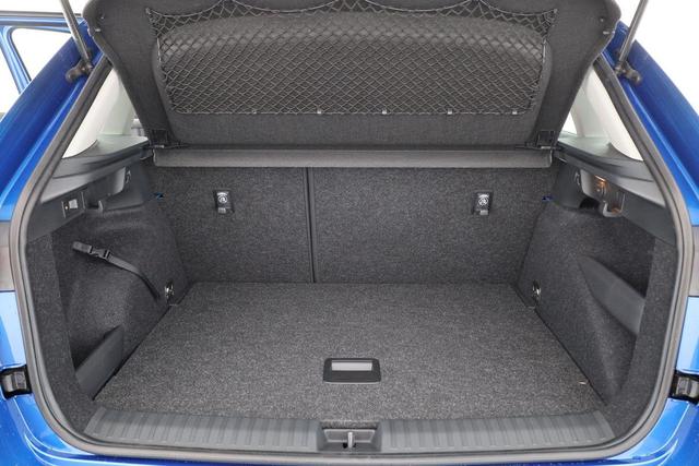 Skoda Kamiq Selection 1.5 TSI Selection, AHK, Kamera, Winter, 4-J Garantie 