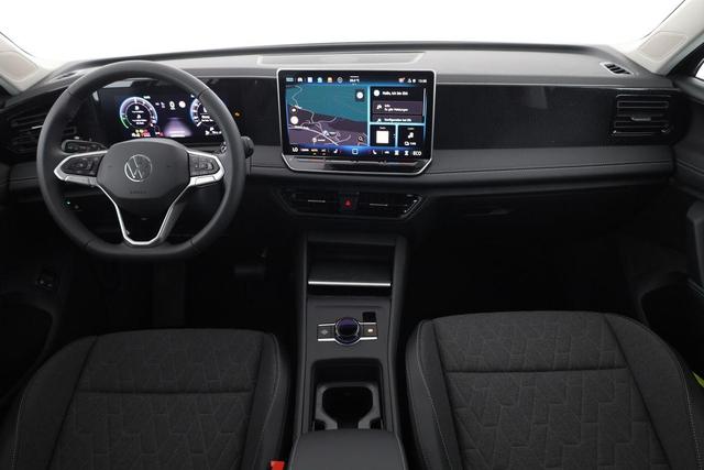 Volkswagen Tiguan 1.5 TSI eHybrid 150 kW Life DSG Life, AHK, Navi, ParkAssist, 5-J Garantie 