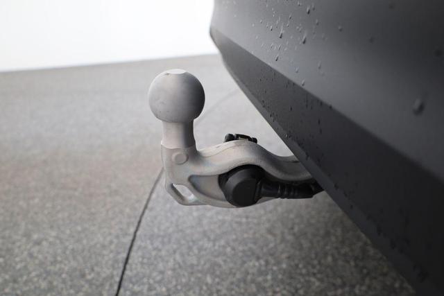 Volkswagen Tiguan 1.5 TSI eHybrid 150 kW Life DSG Life, AHK, Navi, ParkAssist, 5-J Garantie 