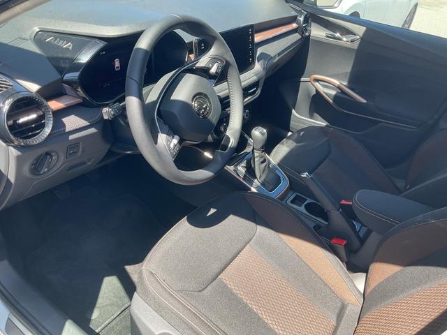 Skoda Fabia - Selection 1.0 TSI Selection, Navi, LED, 16-Zoll, 5-J Garantie