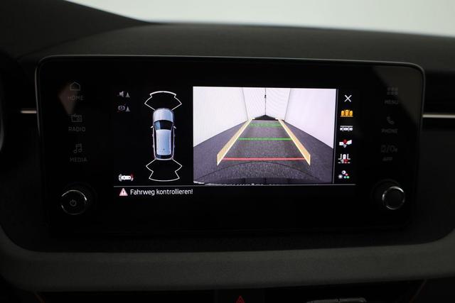 Skoda Kamiq Selection 1.5 TSI DSG 130 Jahre, el. Klappe, Side, 17-Zoll, Winter 