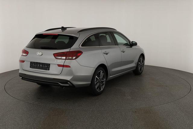 Hyundai i30 Kombi 1.0 T-GDI DCT Family, Navi, ACC, Side, Winter, 17-Zoll, Klimaautomatik 