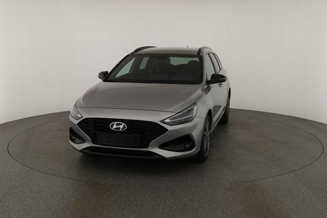 Hyundai i30 Kombi 1.0 T-GDI DCT Family, Navi, ACC, Side, Winter, 17-Zoll, Klimaautomatik 